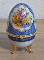Edles Porzellan-Schmuckei im Fabergé-Stil