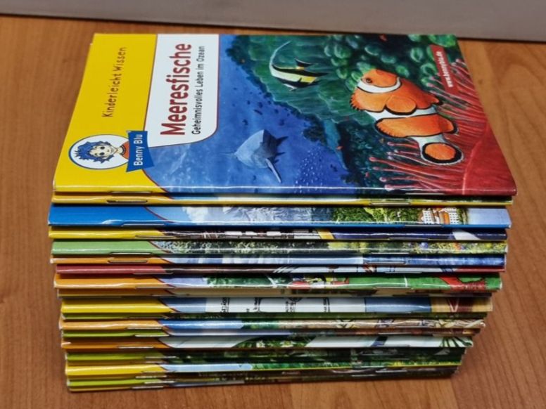 Libri: 24 Benny Blu Büchlein: Kinderleicht Wissen – Usato da Möriken AG venduto da Wipper