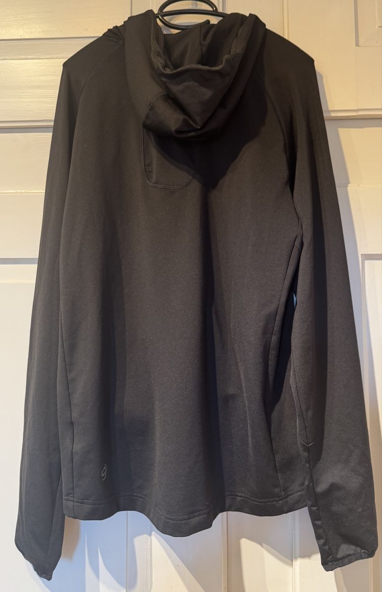 Puma Maglioni & Felpe: Puma Kapuzen Jacke, M – Usato da St. Gallen venduto da Cagliari2015 1