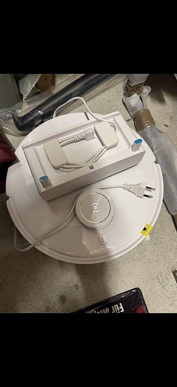 Ecovacs Aspirapolveri & Accessori: Staubsauger Roboter – Usato da Nussbaumen AG venduto da jur_mx9v 1