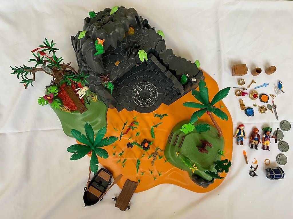 Spielzeuge: PLAYMOBIL grosse Pirateninsel – Gebraucht aus Birsfelden von jos_rc6t