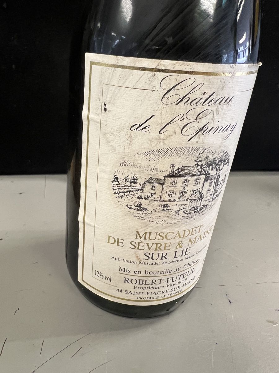 Wein: CHATEAU DE L’EPERNAY 1991 – Neu (gemäss Beschreibung) aus Genève von Leboucheoreilles 2