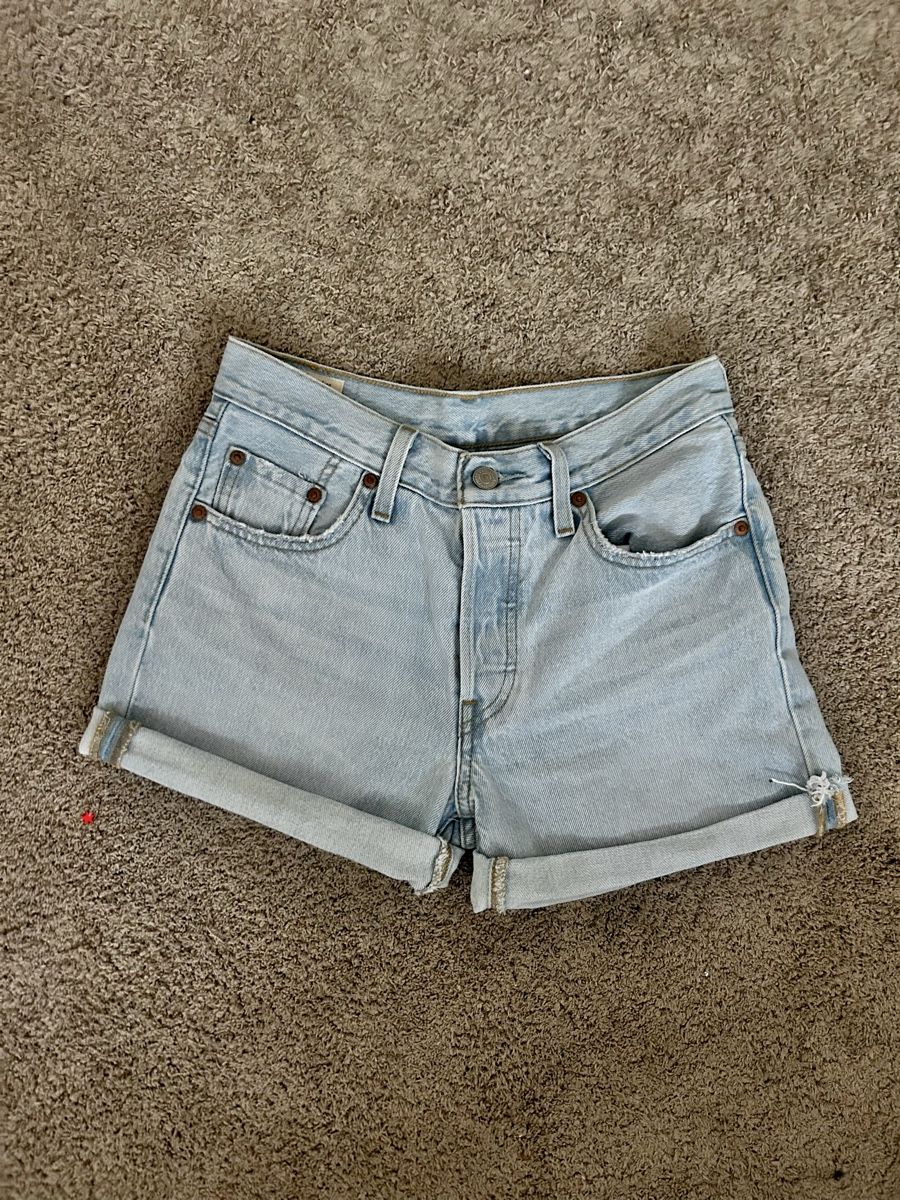 Levi's Jeans: Levis Hot pants | W24 – Neuf (Voir description) à Kloten par lga_zy7n