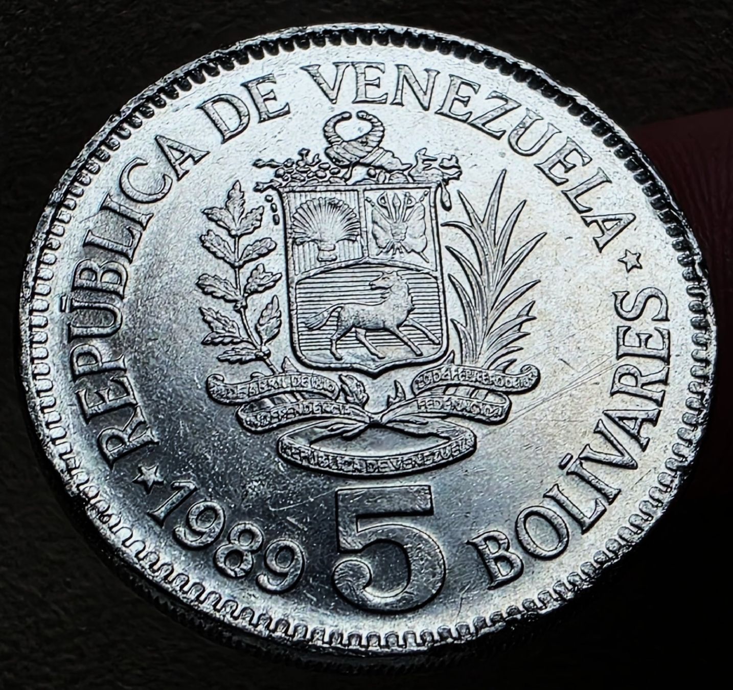 Tutti le monete: VENEZUELA 5 BOLIVARES 1989 – Usato da Winterthur venduto da Creso70 1