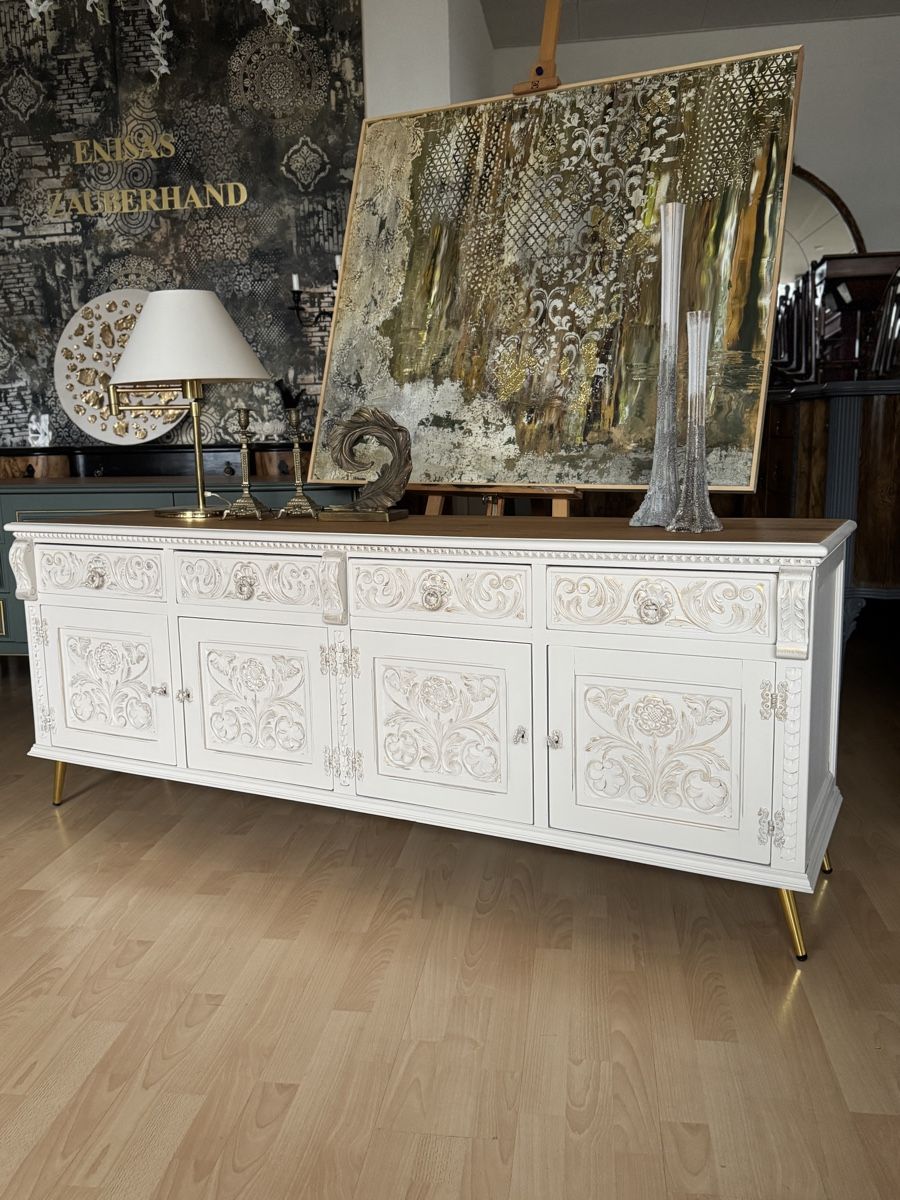Cassettiere:     Edles Sideboard mit handveredelten Details  – Nuovo (secondo la descrizione) da Sisseln AG venduto da ibr_c5wj 5