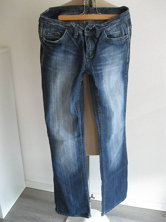 Jeans: jeans taille M (38) – Usato da vouvry venduto da -tivoli-