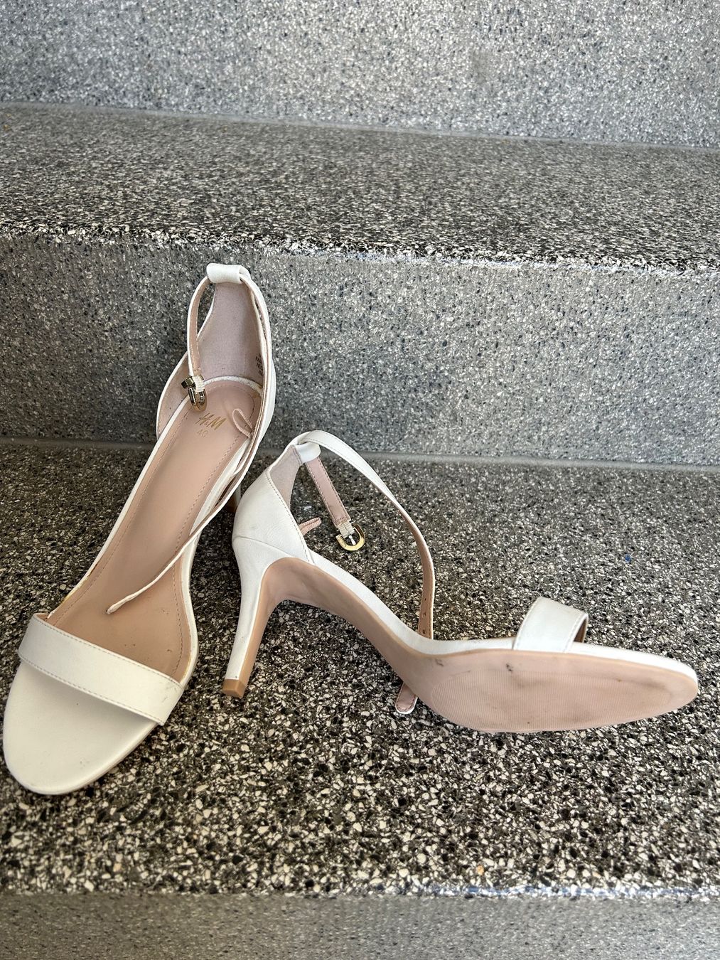 H&M Damenschuhe: Weisse Sandalen – Neu (gemäss Beschreibung) aus Zürich von 11Orchidee30 2