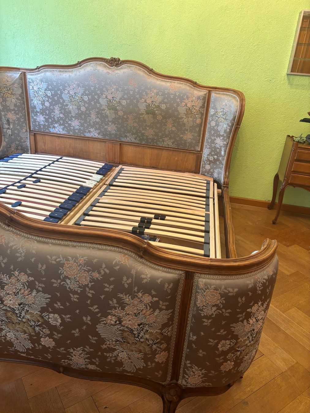 Letti: chambre à coucher complète – Usato da Malleray venduto da grenouille05 1