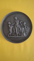 Gusseisenrelief•Berthel Thorvaldsen•Frühling=Kindheit•