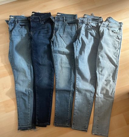 Levis Gr. 29 / 710 Super Skinny