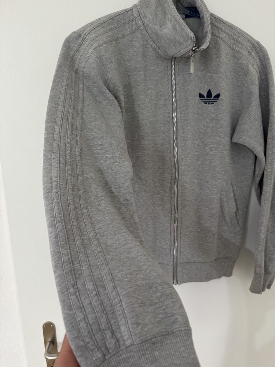 Adidas Maglioni & Felpe: Adidas Oryginals Pullover, Grösse S, Grau! – Usato da Wetzikon ZH venduto da Jan_wojt 2