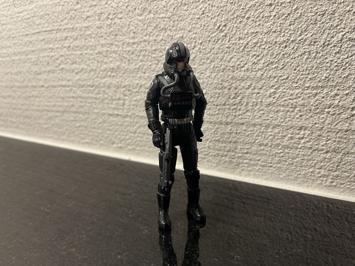 Star Wars Figuren: Hasbro Star Wars Imperial V-Wing Clone Pilot – Gebraucht aus Reinach BL von Graphix