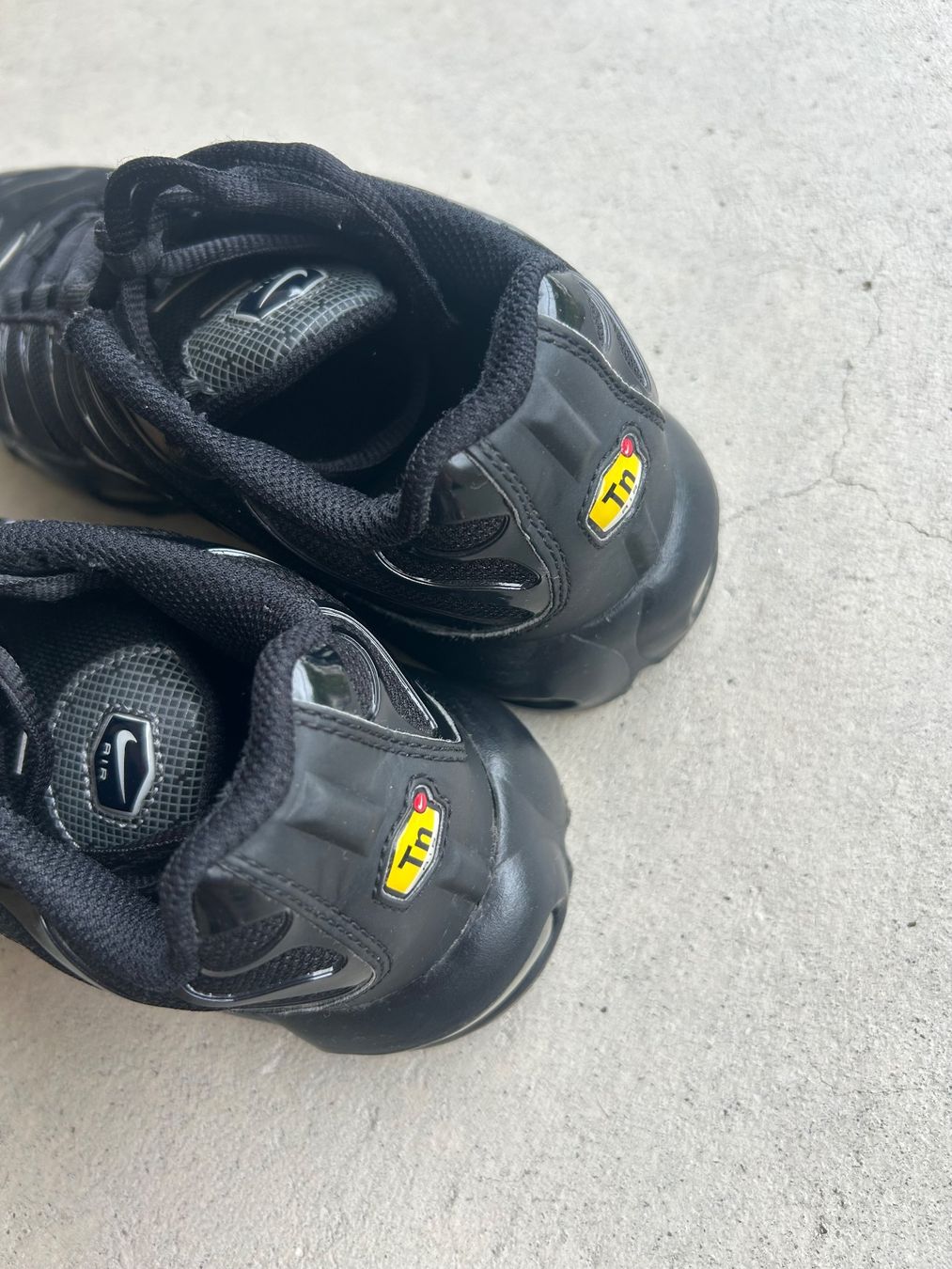 Nike Herrenschuhe: Nike Air Max Plus TN (black) – Gebraucht aus Liestal von Blueberrymuffin._ 4