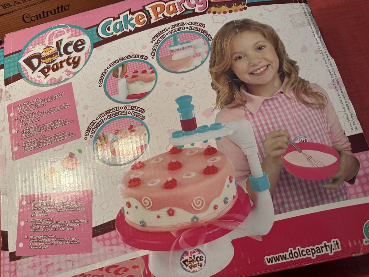 Spielzeuge: Set Gioco Dolce Party / Kuchen Party – Gebraucht aus Roveredo GR von ang_cc9l 1