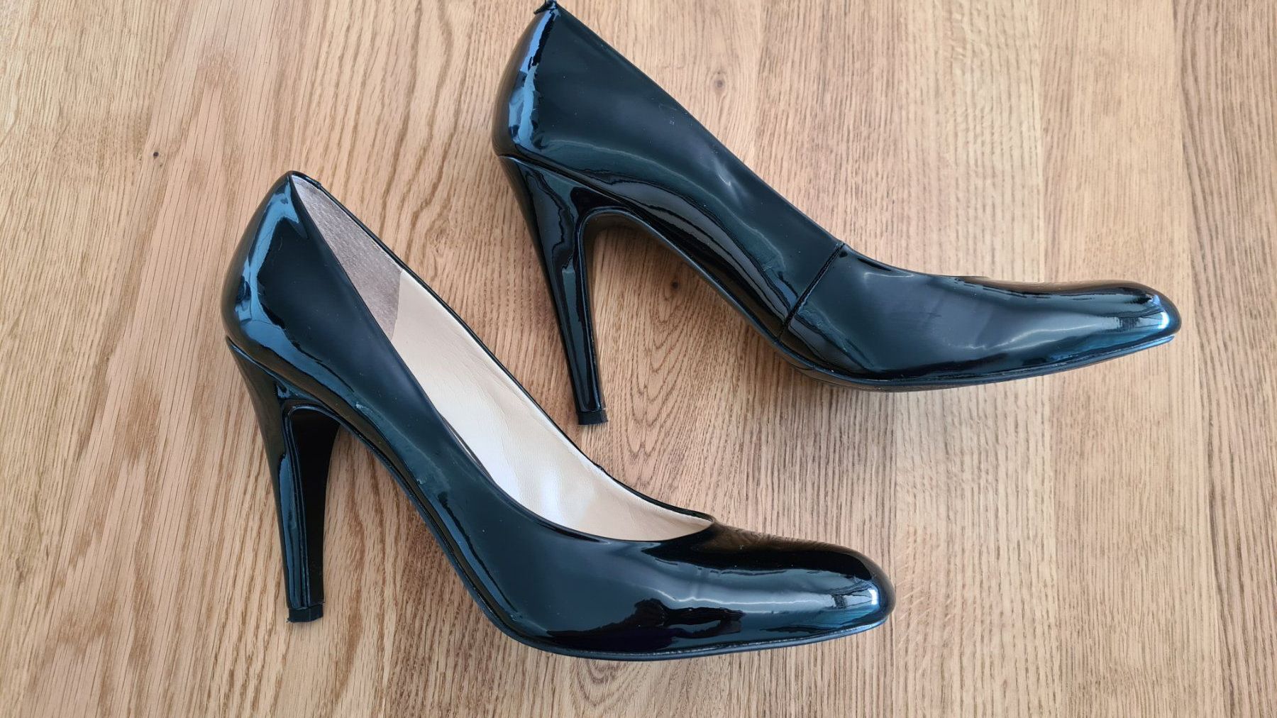 Scarpe da donna: Nine West Lack Pumps Schwarz, Grösse 41 / US 10 – Usato da Jona venduto da hen_7fyc 2