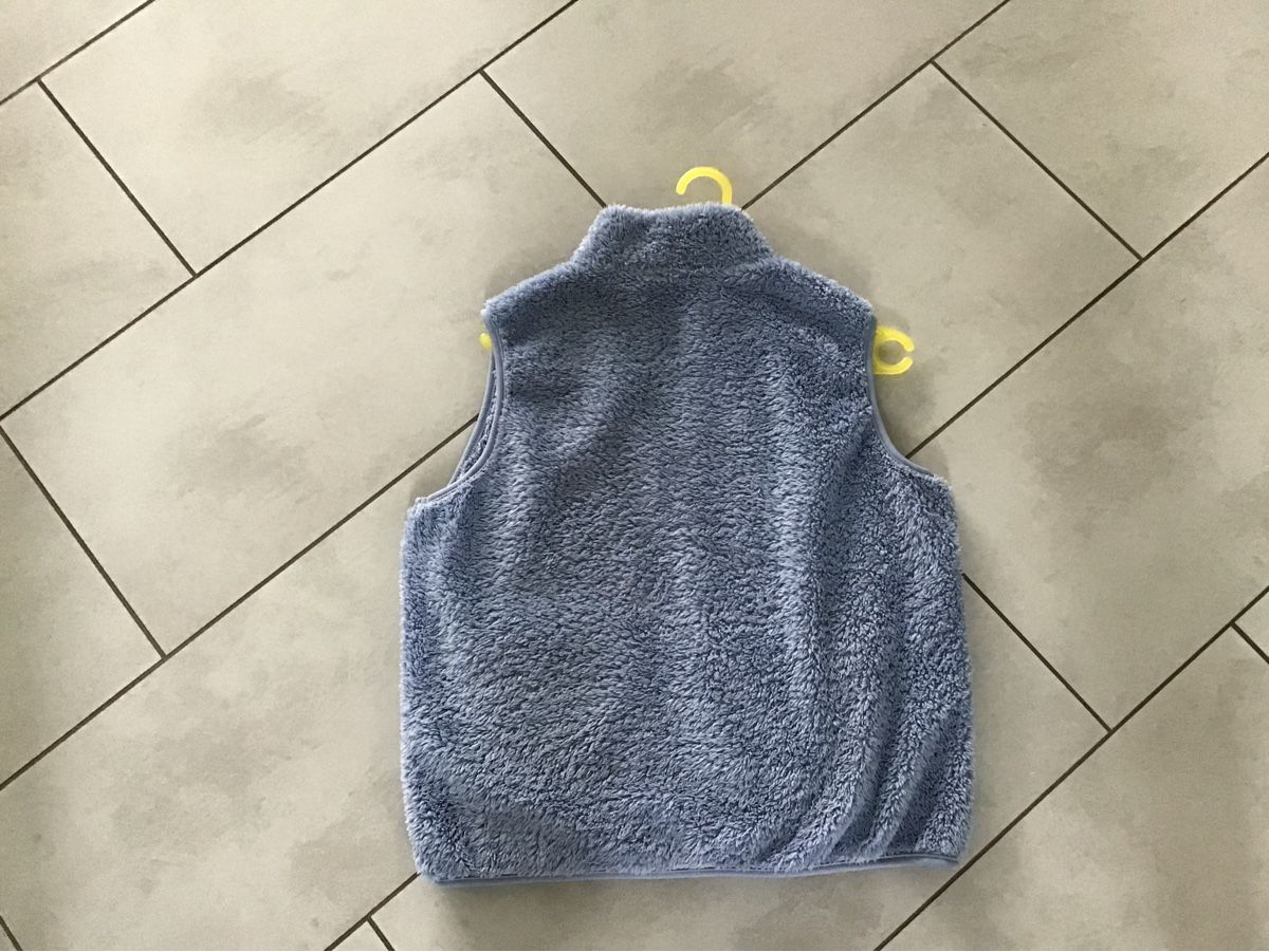 Gilet & Giacche senza maniche: Flauschige Damen Weste in Blau  M – Usato da Trimbach venduto da gregy69s 1