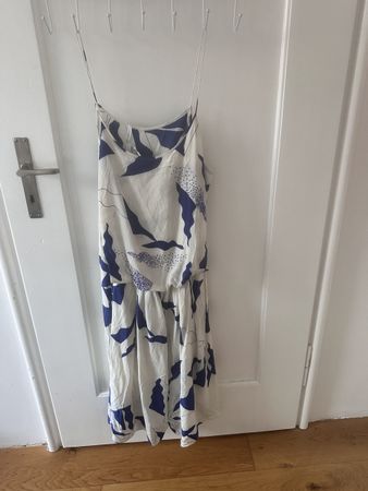 Seidenkleid DVF Gr. 6 blau/weiss Sommerkleid leicht & luftig
