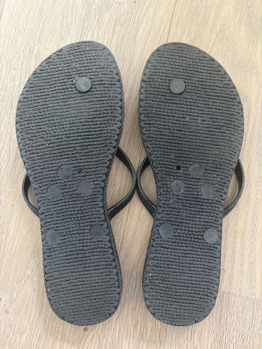 Scarpe da uomo: Flipflops mit Glitzer, Gr 39 – Usato da Lausen venduto da Puper03 1