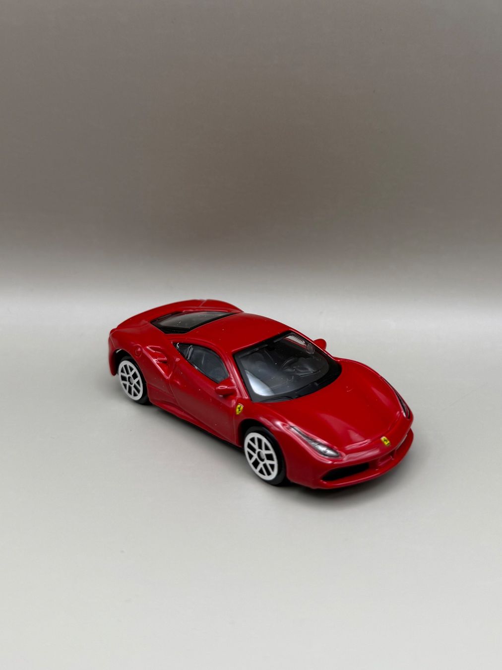 Bburago Modellini d'auto: FERRARI 488 GTB 1/64 – Nuovo (secondo la descrizione) da Münsingen venduto da bagose5
