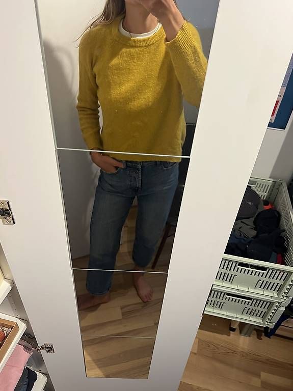 Maglioni & Felpe: Minimum Pullover – Usato da Luzern venduto da Jill_Lu 1