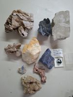 Diverse Mineralien-Sammlung