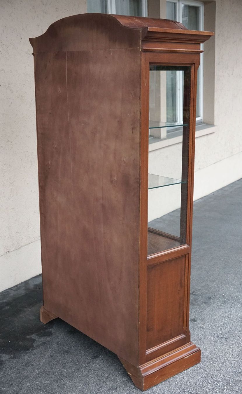 Armadi: attraktiver Vitrinenschrank – Usato da Meggen venduto da Brockitare 8