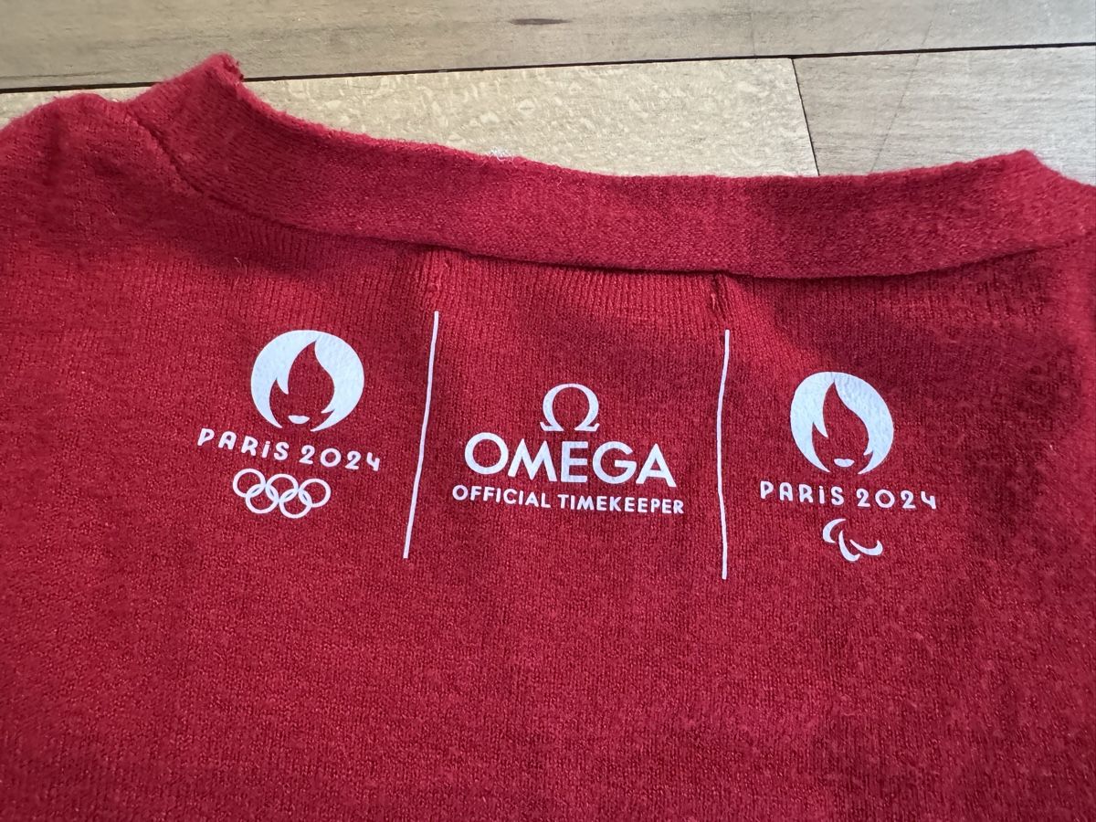 Pullover & Sweatshirts: Cardigan Omega – Gebraucht aus Zürich von Skalandianer 3