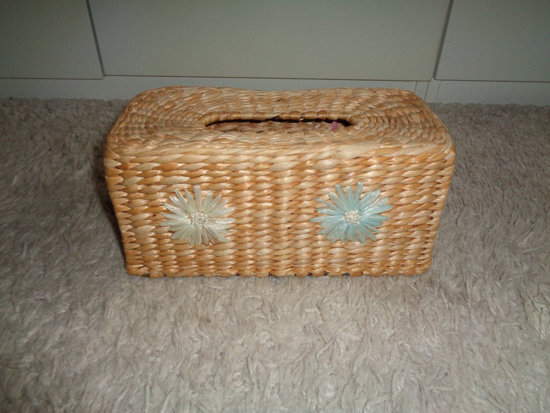 Alle Dekorationen: *** Kleenex Box *** / Rattan mit Blümchen – Gebraucht aus Othmarsingen von Leuchtturmlady 3