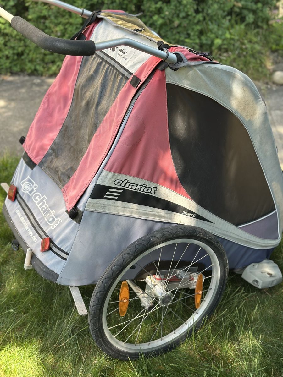 Remorques: Chariot CX 2 Kinderanhänger. – D'occasion à Münsingen par suxli 2