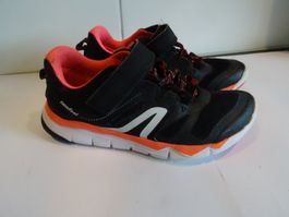 Sehr schönen Sportschuhen von Decathlon, Grösse 34