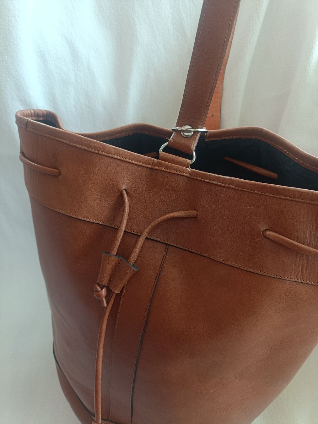 Vera Pelle Borse: Borsa a secchiello vintage in vera pelle – Usato da Lugano venduto da riccardo012 5
