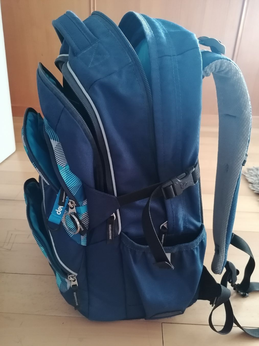 Deuter Zaini: *Deuter* Ypsilon Schulrucksack, blau – Usato da Möriken AG venduto da Knitterschutz 2