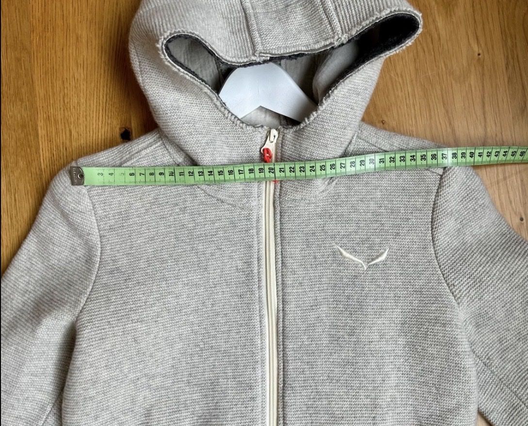 Sherpa Giacche: Salewa Damen Woll-Jacke – Nuovo (secondo la descrizione) da St. Gallen venduto da Debi. 6