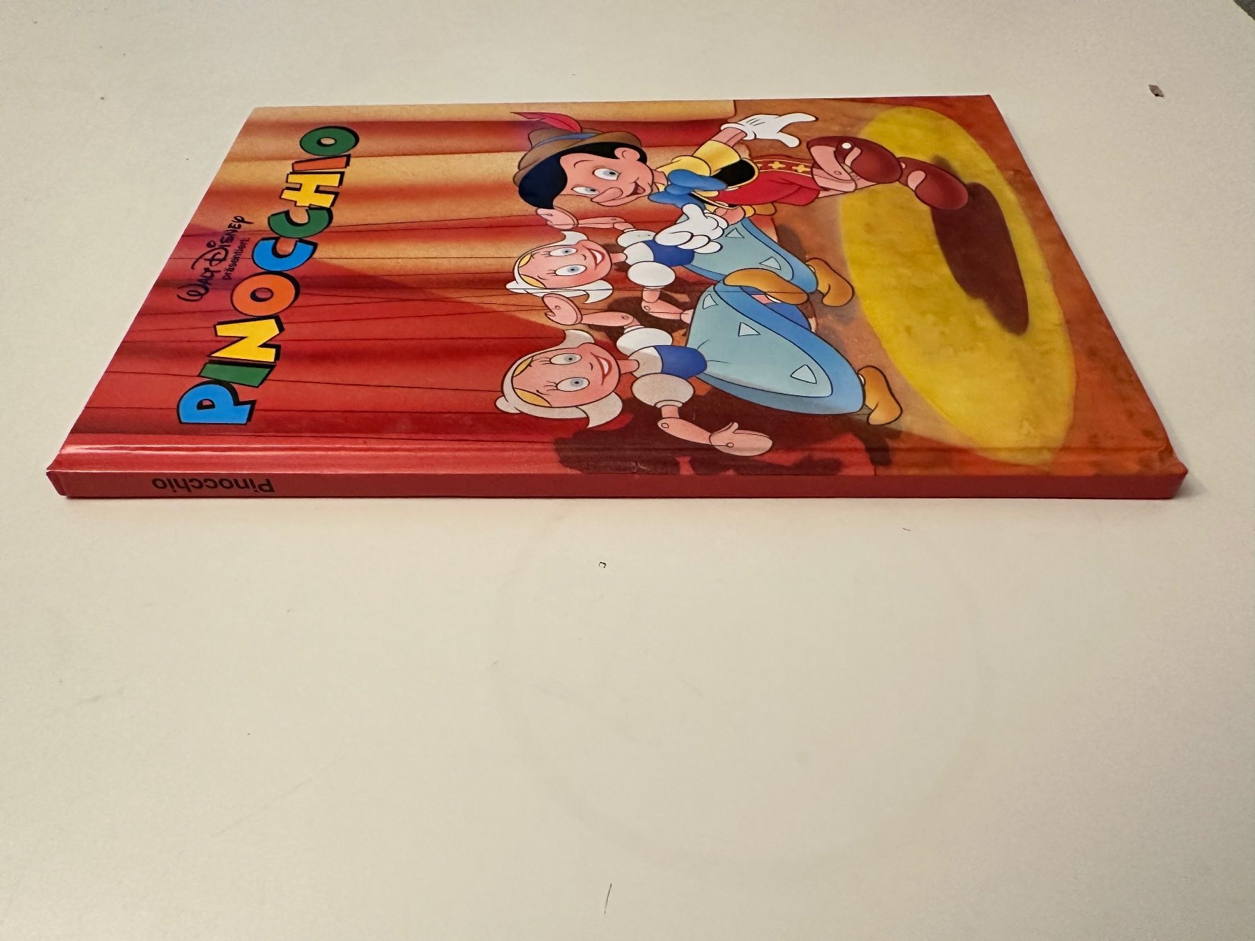 Bücher: Wald Disney präsentiert: PINOCCHIO – Gebraucht aus Münsingen von Ganjam 1