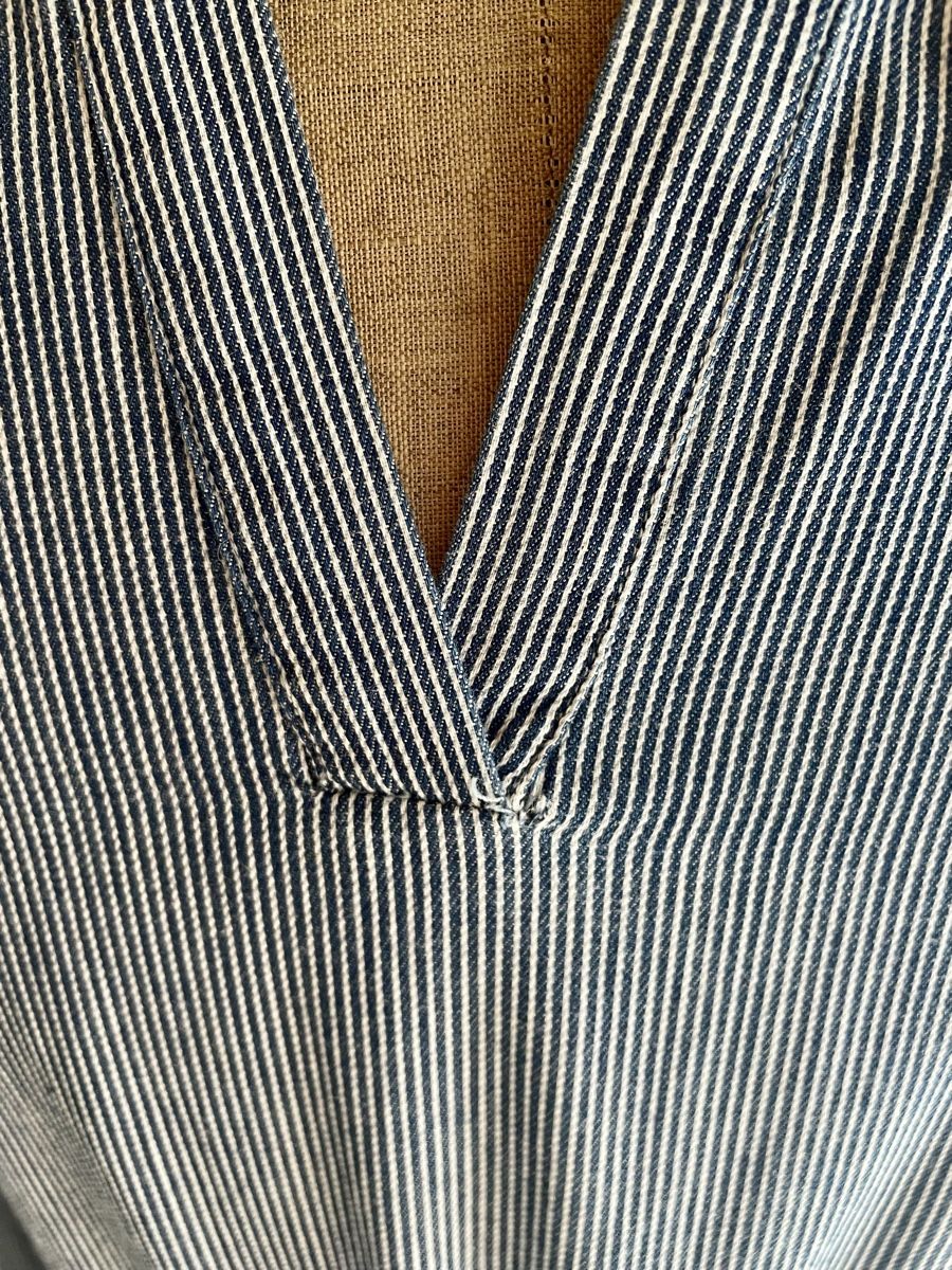 Kleider: Lässiges Langarmkleid Grösse M blau gestreift – Gebraucht aus Oberwil BL von another-day-of-sun 2
