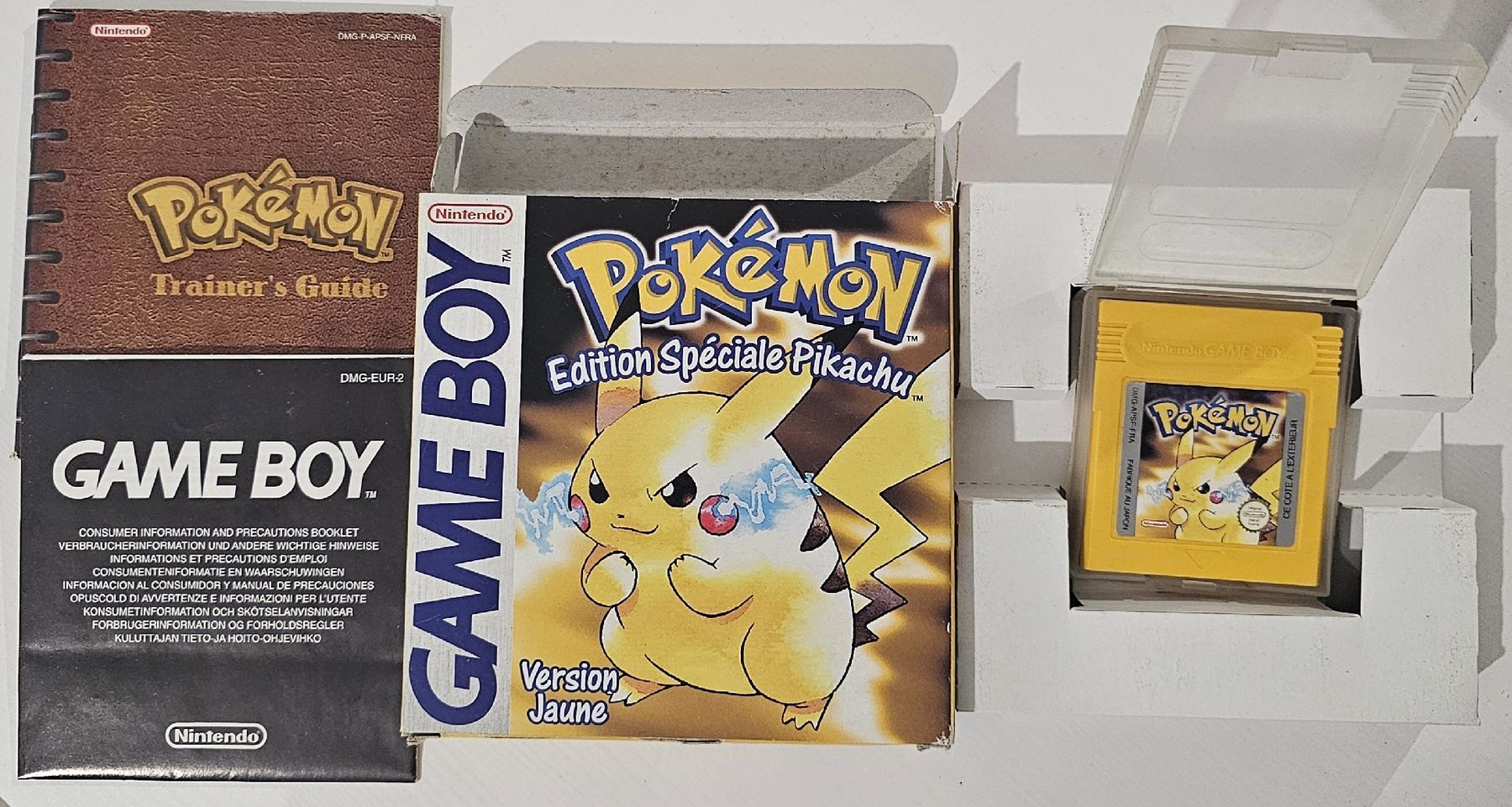 Pokémon Spiele: pokemon version jaune pikachu en boite complet FR  – Gebraucht aus Pully von RandomZero 1