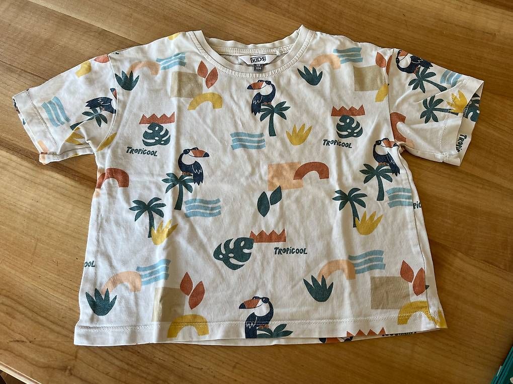 Camicie, T-shirt & Polo: Shirt 98/104 – Usato da Winterthur venduto da Blue028