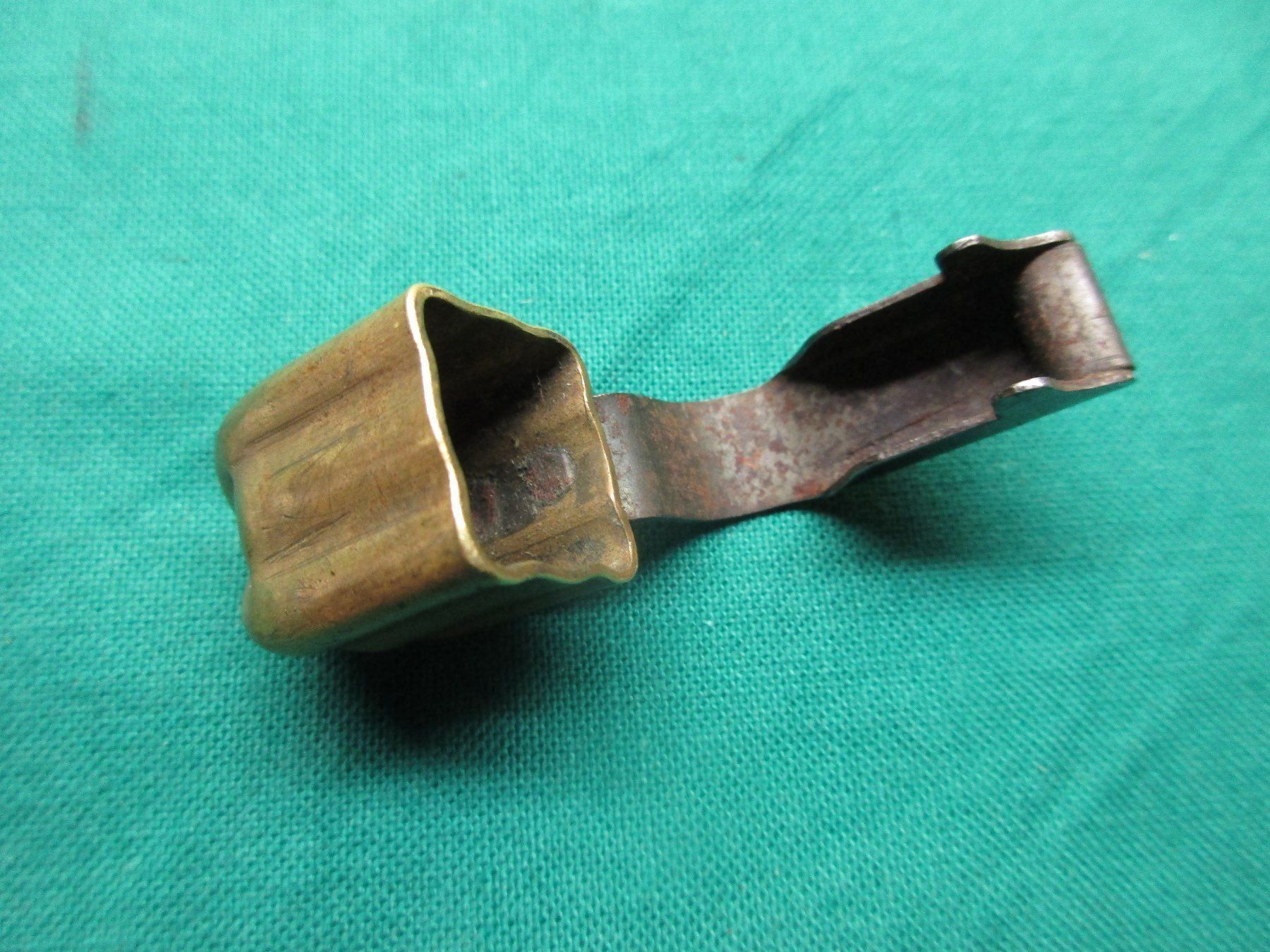 Schweizer Armee Stichwaffen: Laufdeckel Karabiner  1. Version (A) – Gebraucht aus Bowil von vifi01 3