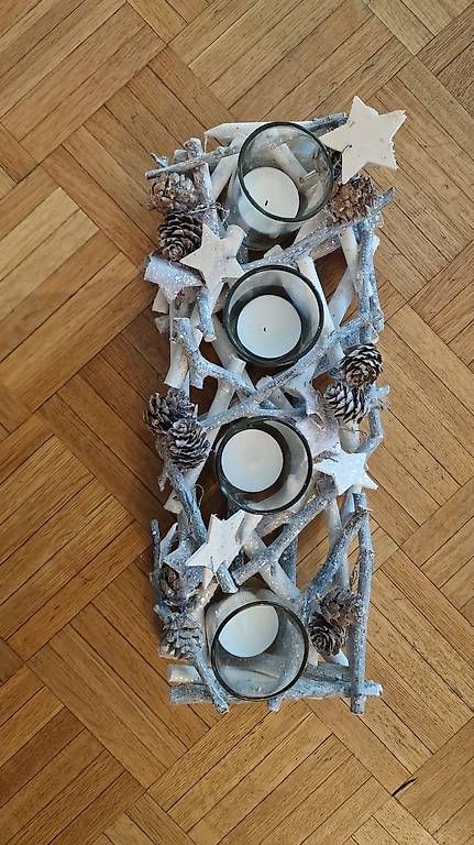 Tutte le decorazioni: Boigoir artisanal – Usato da Vouvry venduto da Cris.cordeiro