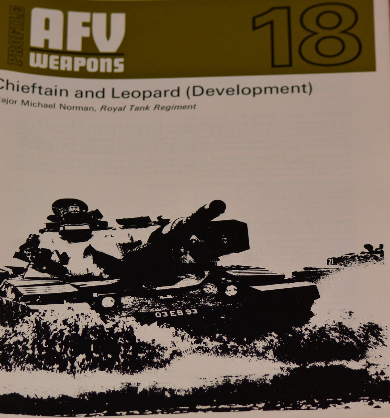 Revues & Magazines: AFV Nr.18 - Chieftain and Leopard (Development) – D'occasion à Basel par Dogana