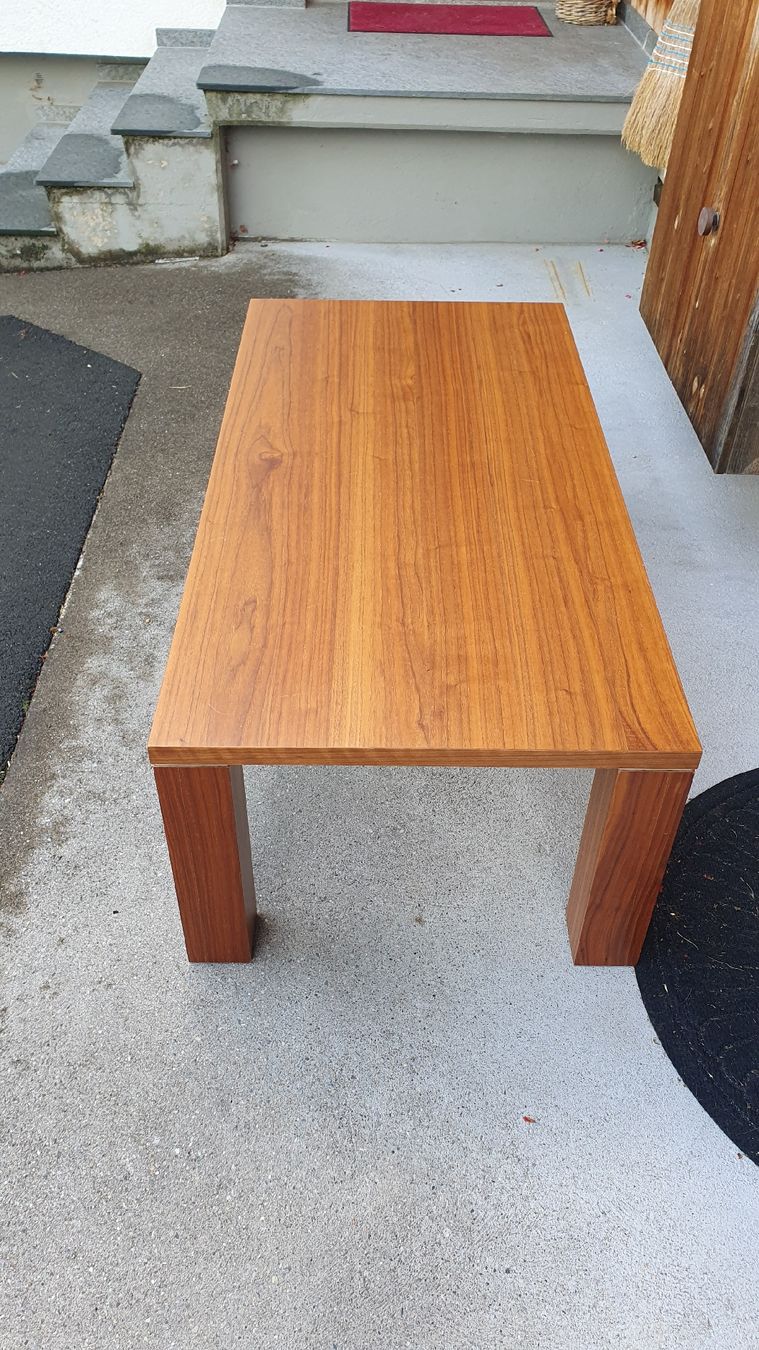 Tables: Salontisch Nussbaum furniert – D'occasion à Hirzel par Jacky016 1