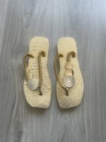 Goldene Flip-Flops, Sommer-Look, Grösse 37, neu