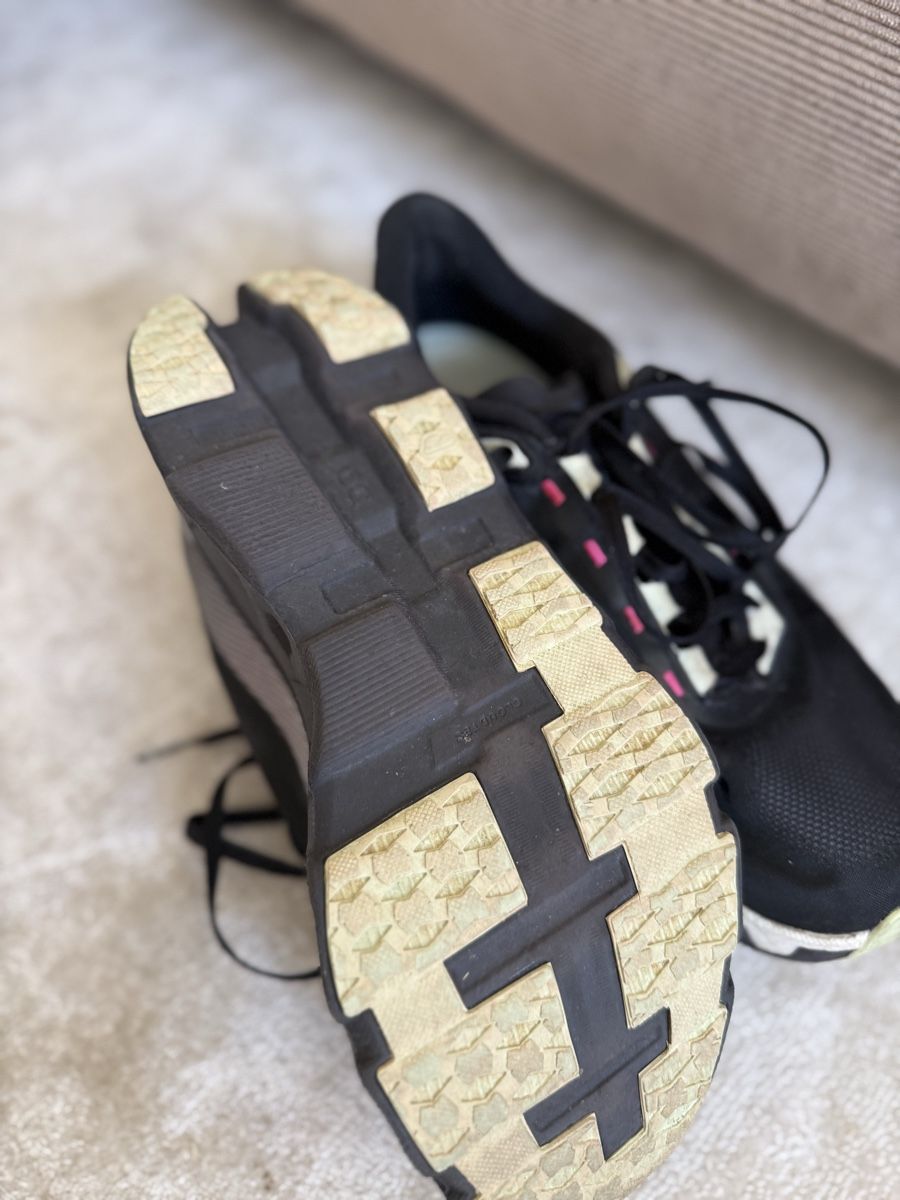 On Damenschuhe: On Cloudmonster Hyper Gr. 39 – Gebraucht aus Bern von Laufsport3000 3