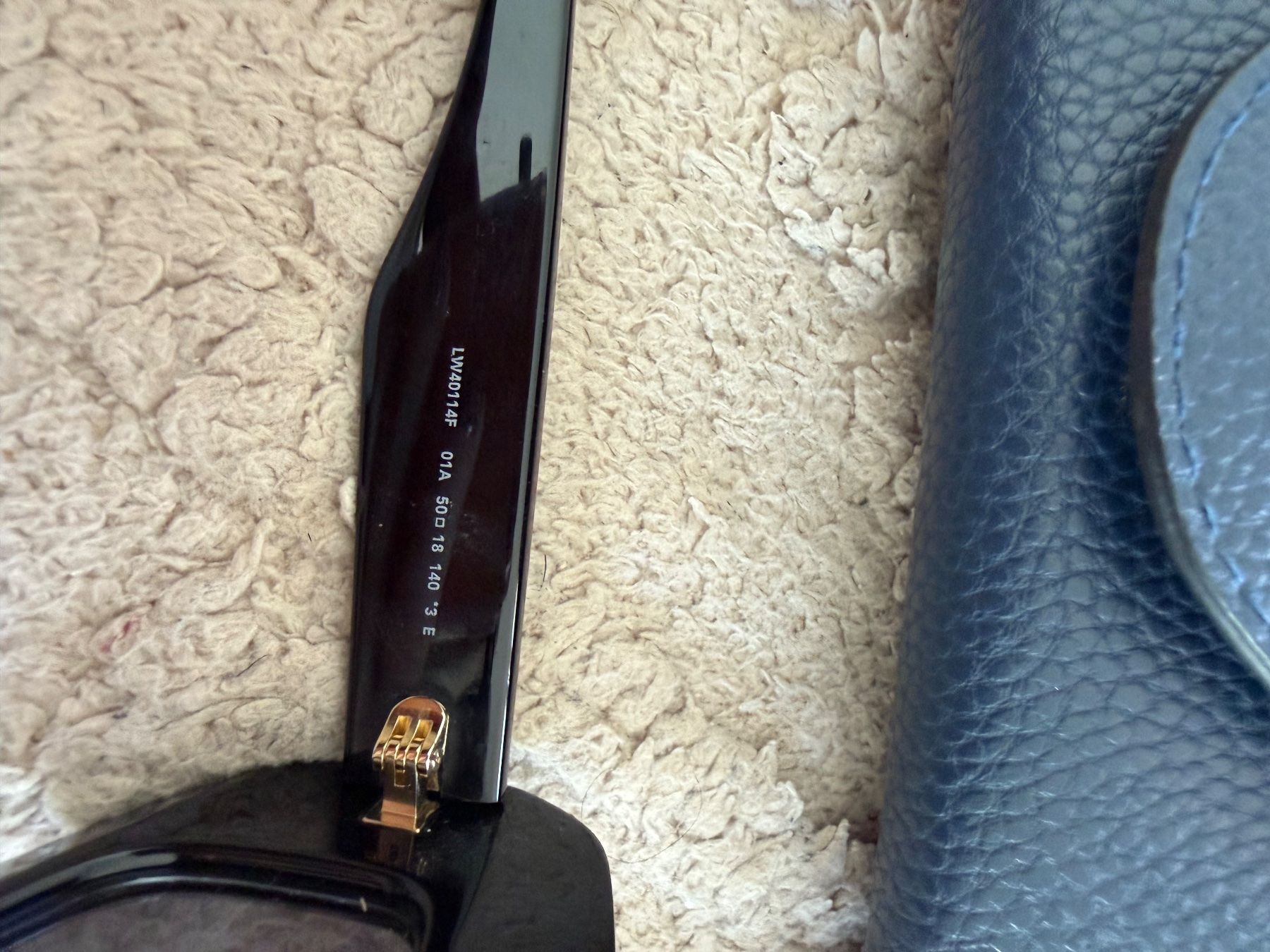 Loewe Occhiali & Lenti: Lunettes de soleil LOEWE – Usato da Marin-Epagnier venduto da Cris_Tina_Elena_26 3