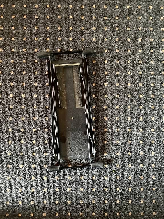 Sgabelli: Gitarrenfussbank – Usato da Frauenfeld venduto da Gangster02 2