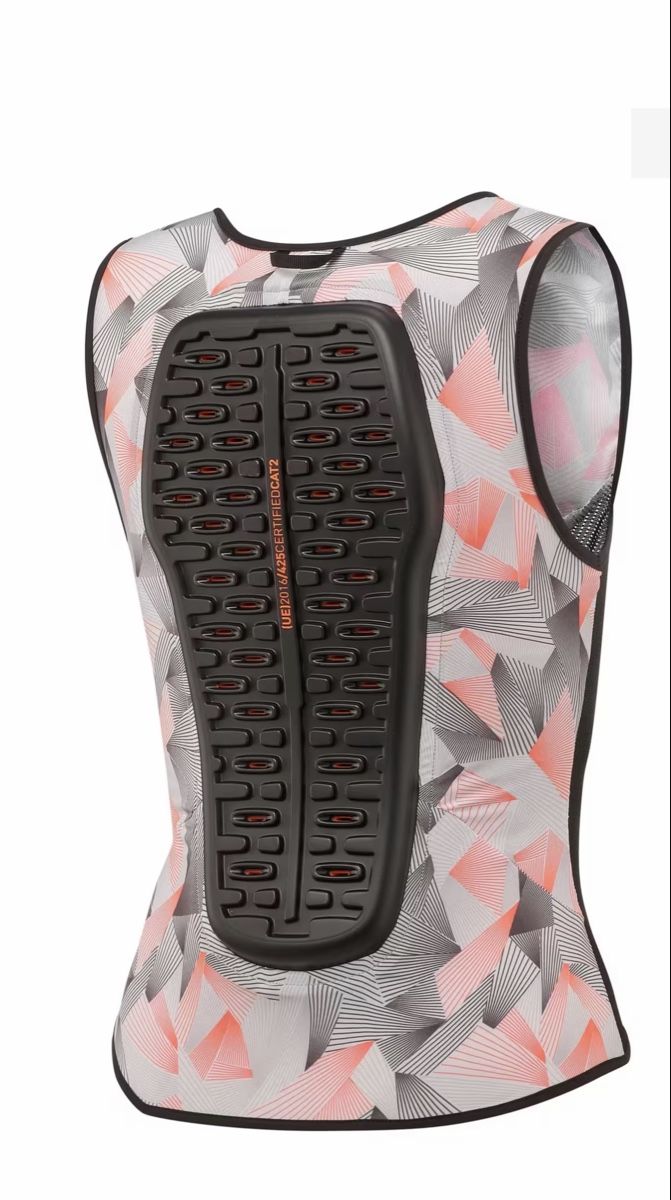 Decathlon Protezioni & Imbottiture: Rückenprotektor Ski Snowboard Kinder - 10J/140 – Usato da Kappel am Albis venduto da dmu_z9fb