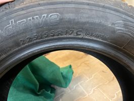 4 Neue Reifen von Mercedes Vito