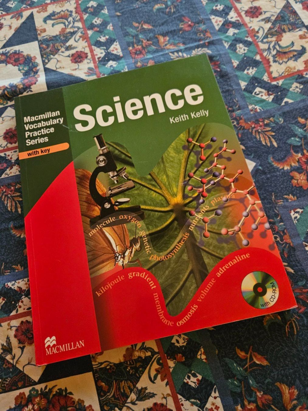 Libri: MacMillan Vocabulary Practice Series Science mit CD – Usato da Schachen b. Herisau venduto da lilienstrauch