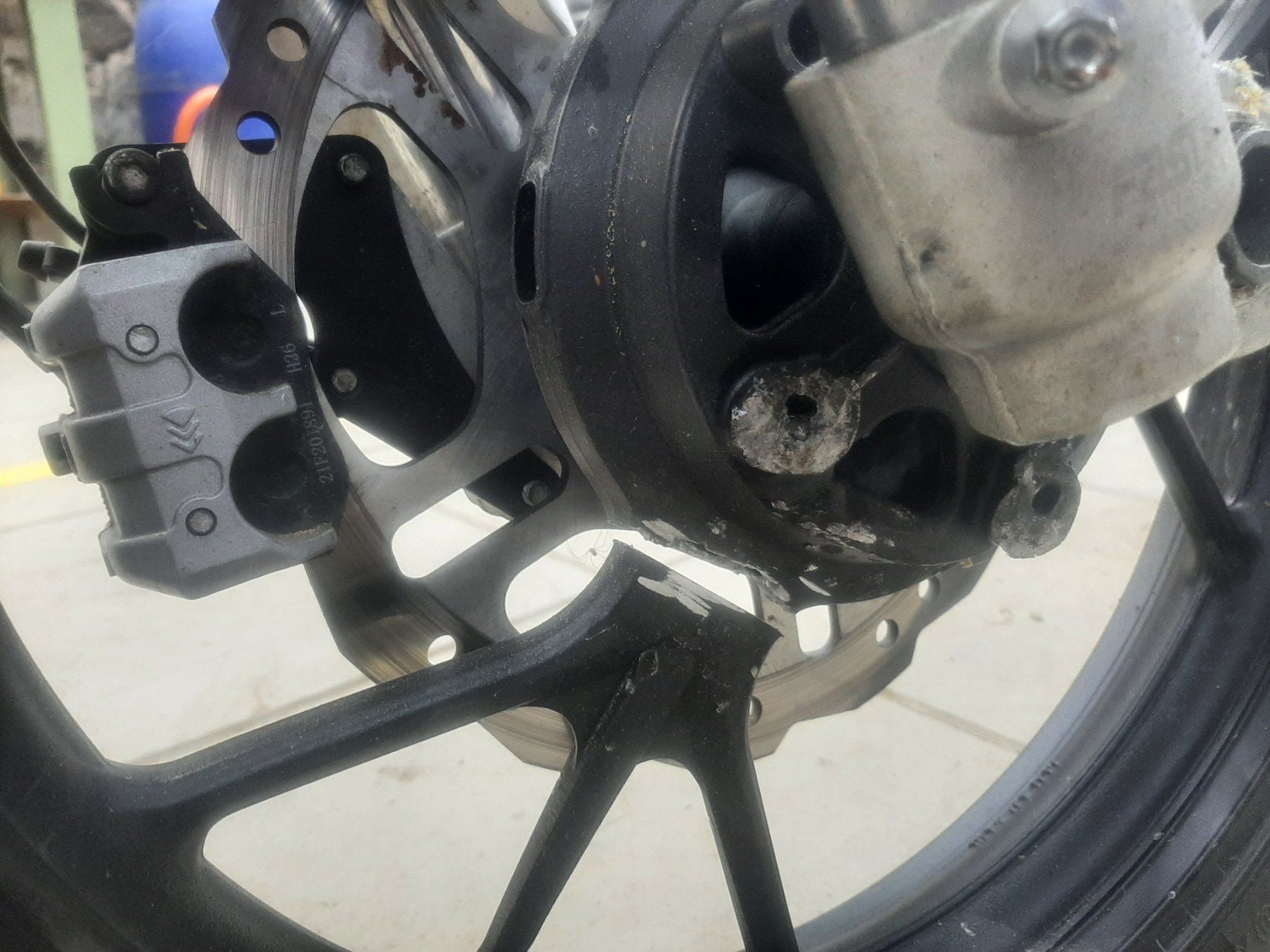 SWM Strada: SWM SM 125 R 2023 12'000km – Difettoso da Hellbühl venduto da PONY_Mofas_Hellbuehl 4