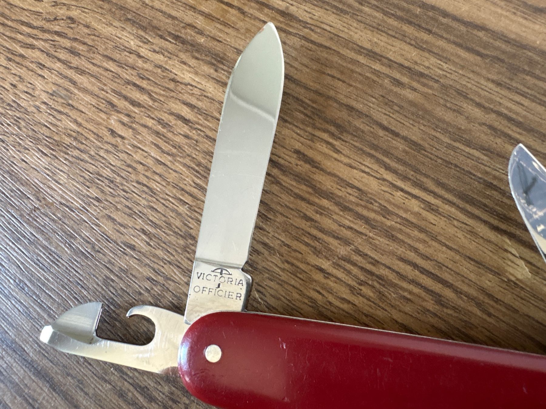 Victorinox Coltelli tascabile: VICTORINOX - VICTORIA - Sackmesser - BOBST – Usato da Andwil SG venduto da Rainboli 5